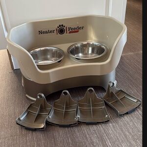 Neater Feeder Deluxe Medium Pet Bowl System